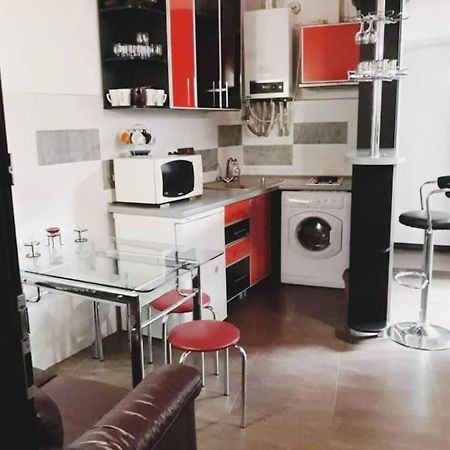 Апартаменти Біля Оперного І Форуму В Центрі 리비프 외부 사진